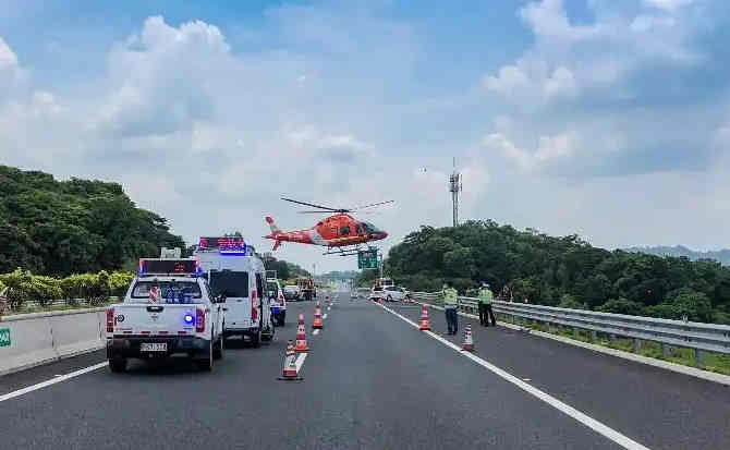 密山高速公路汽车救援案例