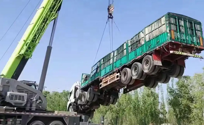 密山道路脱困救援案例